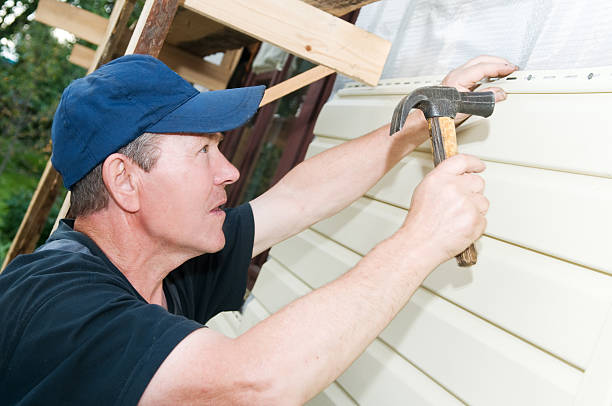 Siding Removal and Disposal in Walnut Ridge, AR